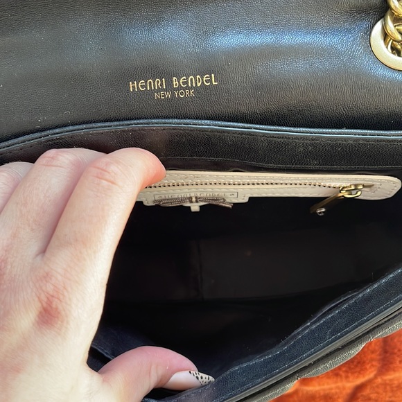 Henri Bendel 712 Quilted Leather Crossbody - Picture 5 of 8